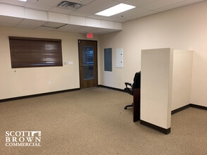 721-725 S Interstate 35, Denton, TX à louer Photo du bâtiment- Image 2 de 3