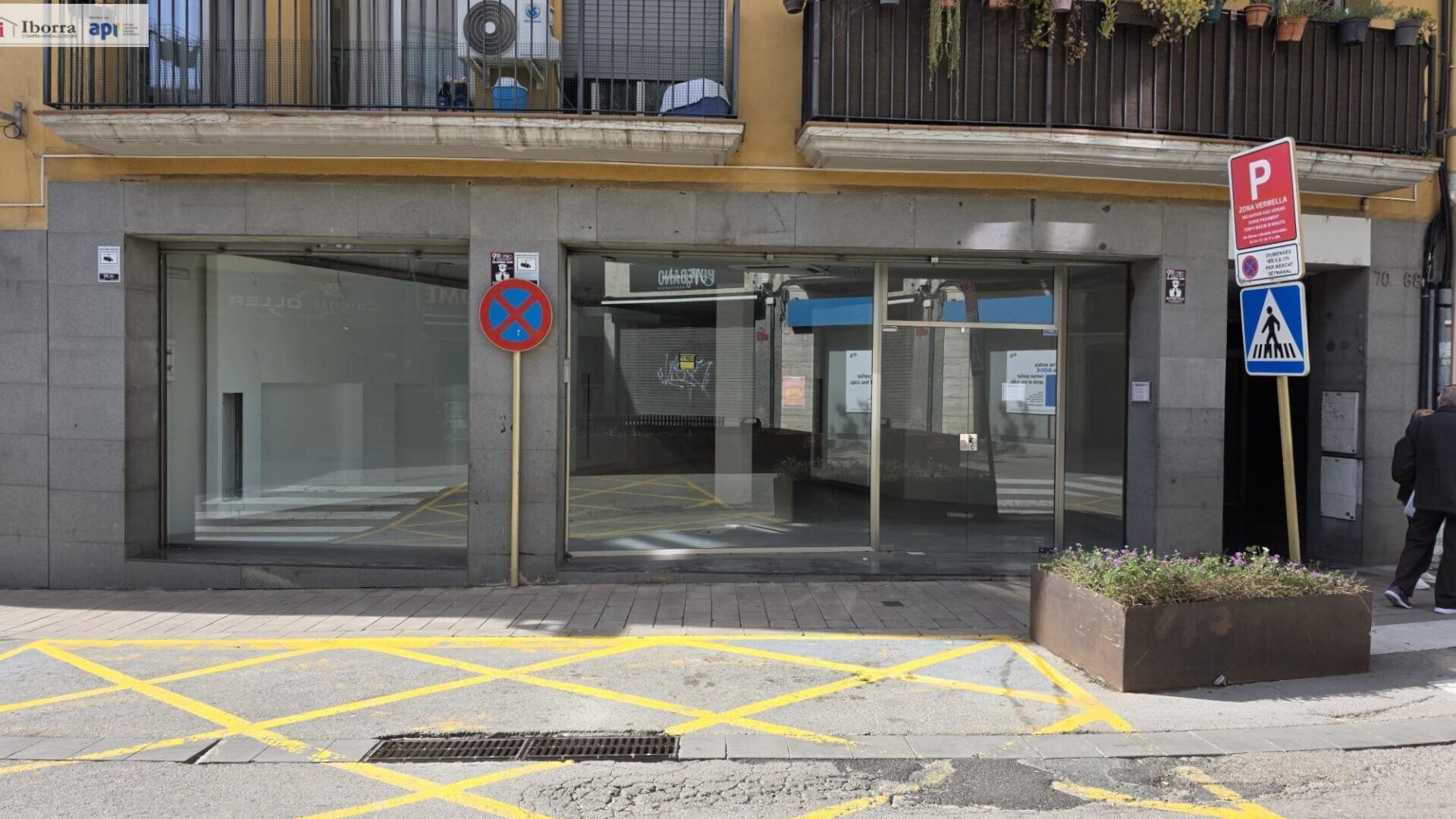 Retail in Tordera, Barcelona for lease Primary Photo- Image 1 of 2