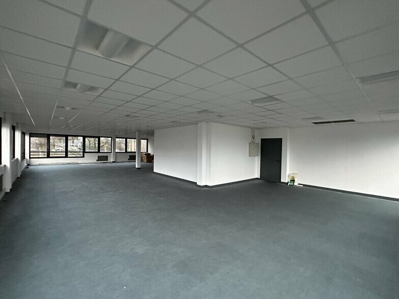 Bureau dans Strasbourg à louer - Photo intérieure - Image 2 de 7