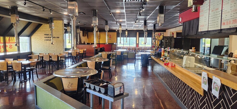 14225 Jones St, Lavonia, GA à vendre - Hall d’entrée - Image 3 de 23