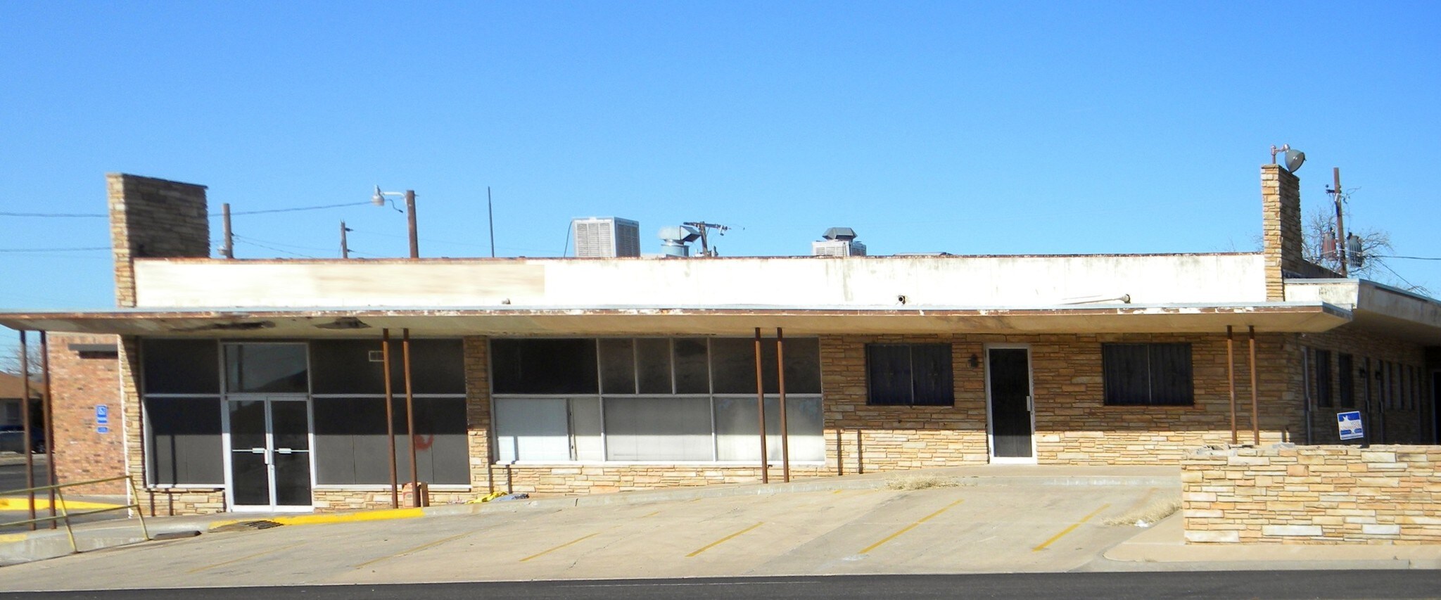 1203 E 10th St, Odessa, TX à louer Photo principale- Image 1 de 4