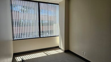 3020 Old Ranch Pky, Seal Beach, CA for lease Interior Photo- Image 2 of 14