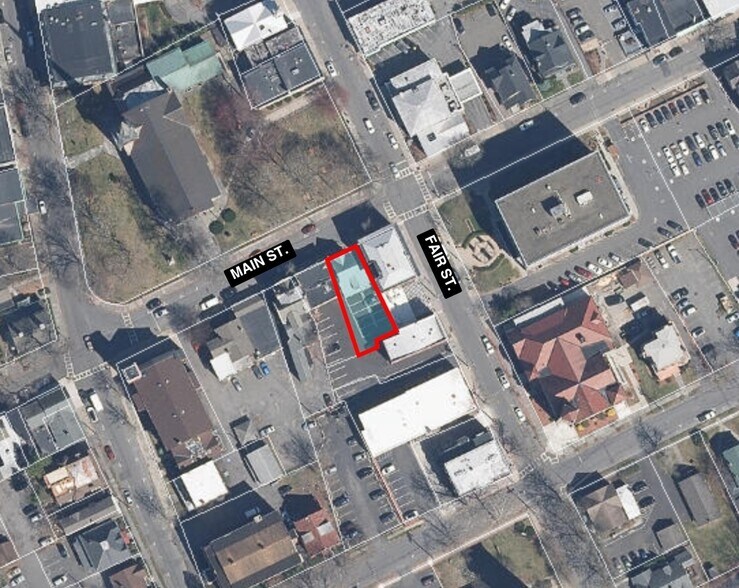 42 Main St, Kingston, NY à vendre - Photo du bâtiment - Image 2 de 4