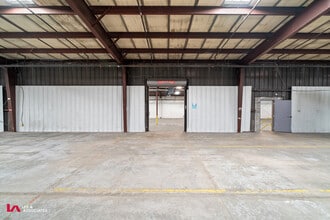 983 Industrial Park Dr, Marietta, GA for lease Building Photo- Image 2 of 3