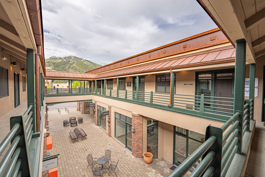 360 East Avenue North, Ketchum, ID for sale - Building Photo - Image 3 of 8