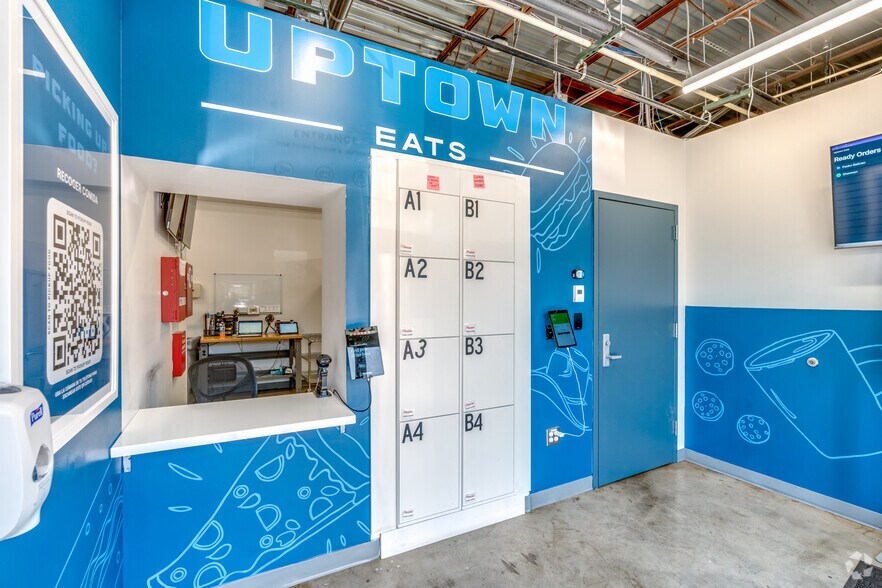 4321 Live Oak St, Dallas, TX à louer - Photo intérieure - Image 3 de 18