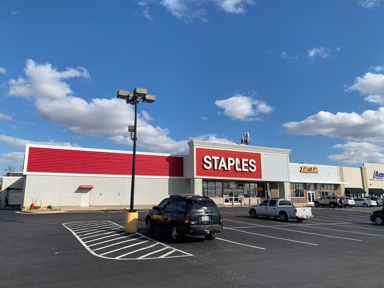 1211-1217 NW Sheridan Rd, Lawton, OK à vendre - Photo du bâtiment - Image 3 de 8