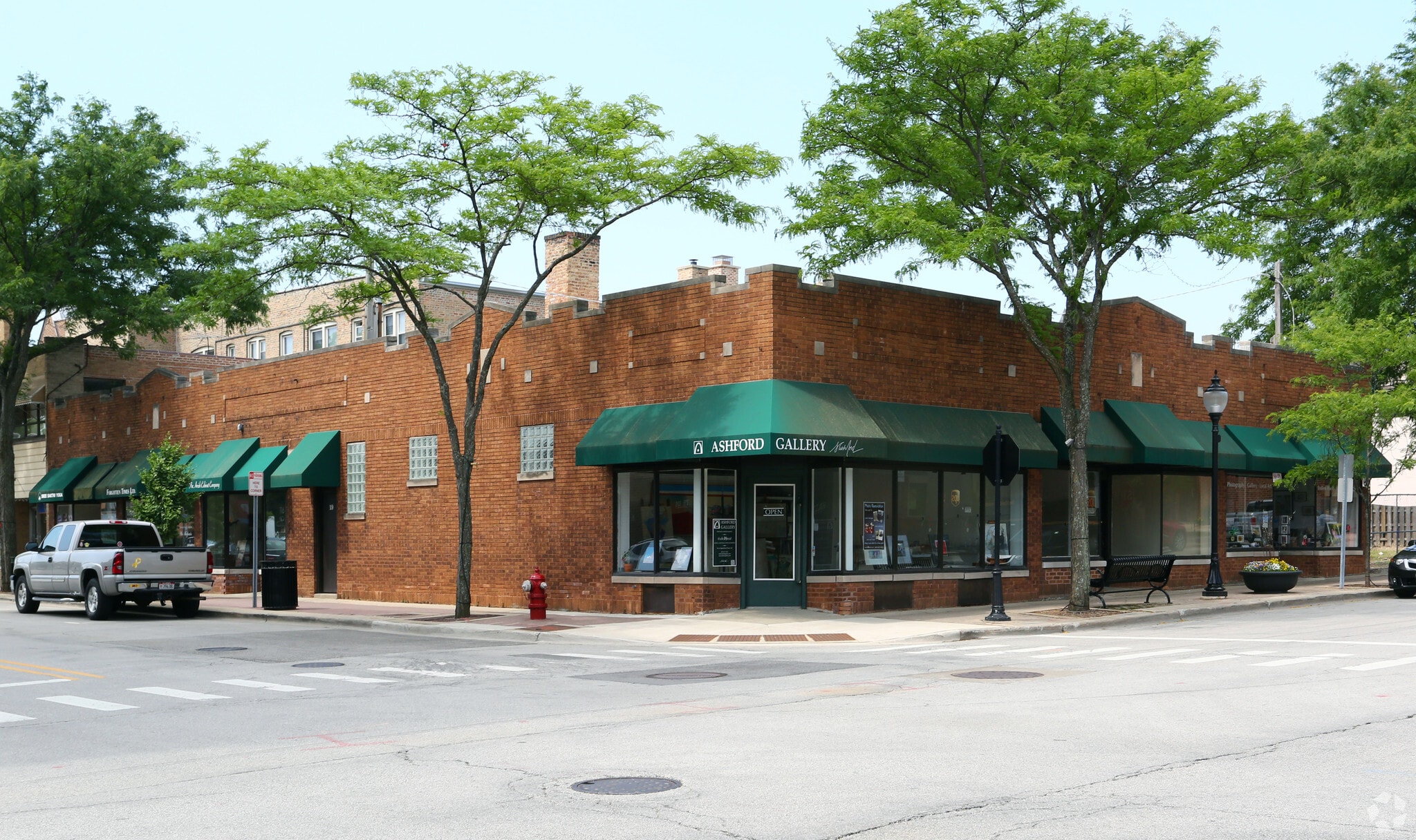 19 E Miner St, Arlington Heights, IL for lease Primary Photo- Image 1 of 6
