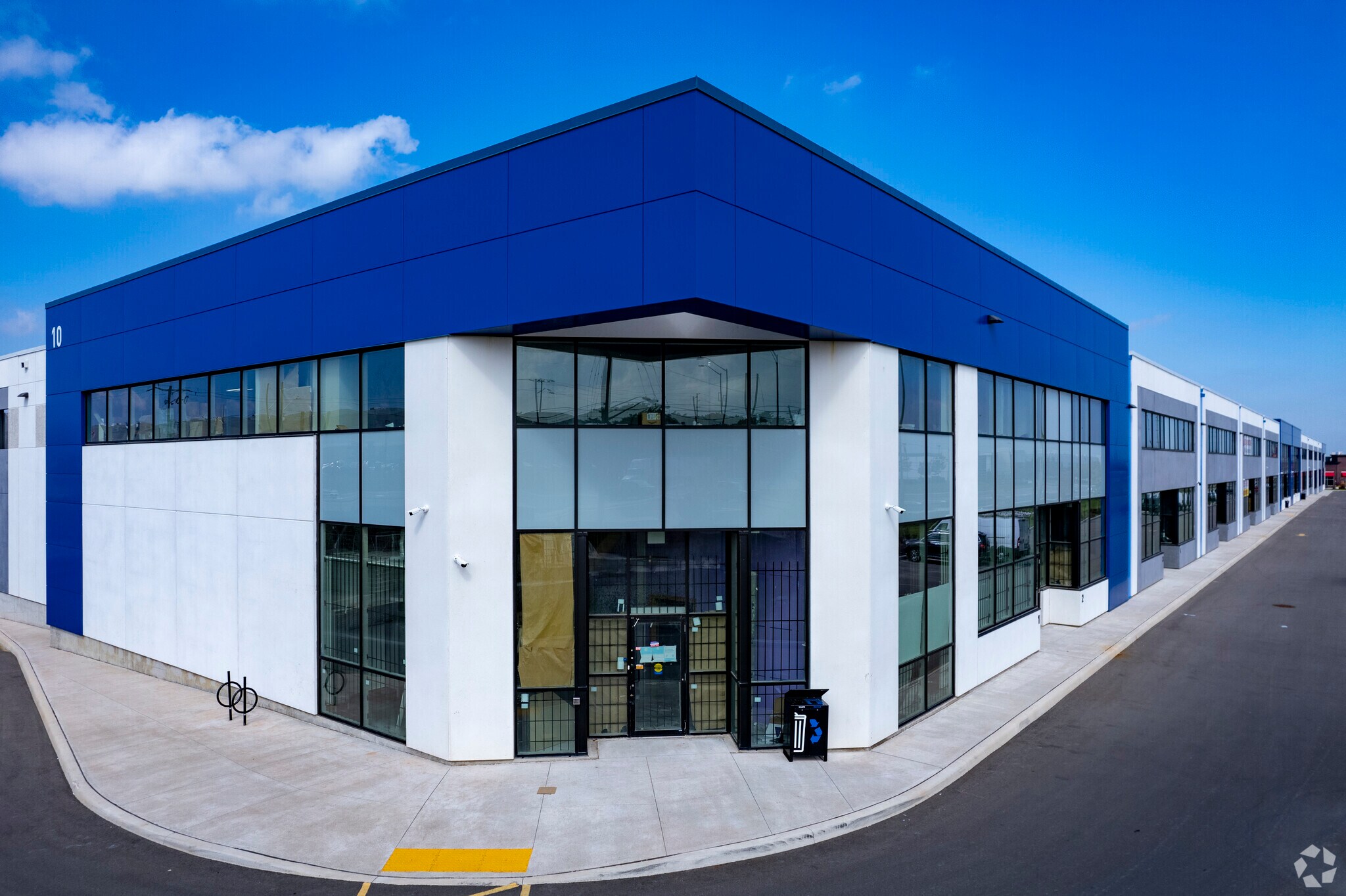 10 Lightbeam Ter, Brampton, ON à vendre Photo principale- Image 1 de 1