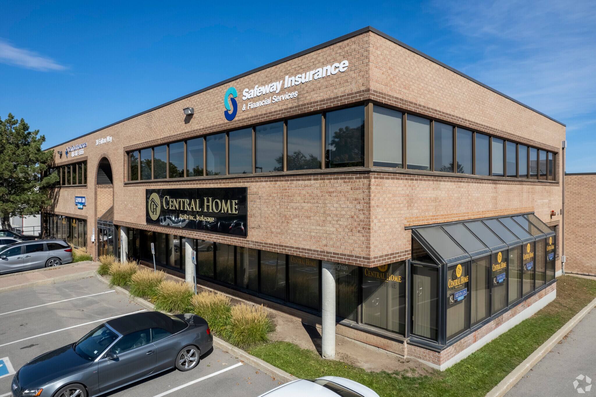 30 Fulton Way, Richmond Hill, ON à vendre Photo principale- Image 1 de 1