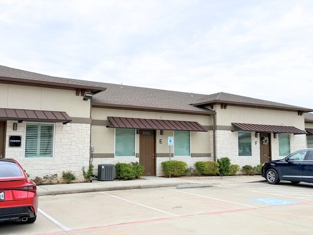 17150 N Eldridge Pkwy, Tomball, TX à louer - Photo du bâtiment - Image 2 de 6