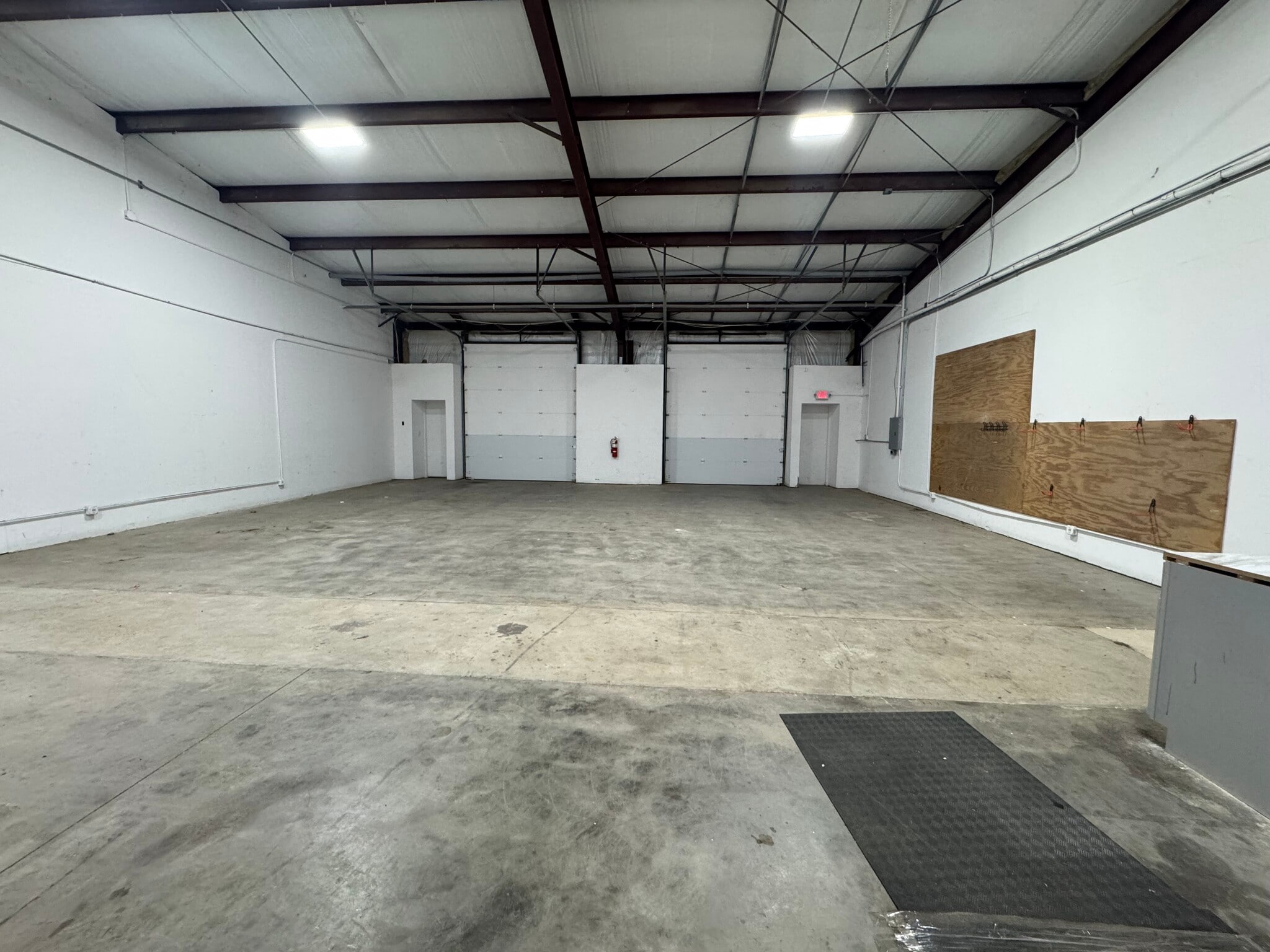 2126 Hamilton Rd, Argyle, TX for lease Interior Photo- Image 1 of 5