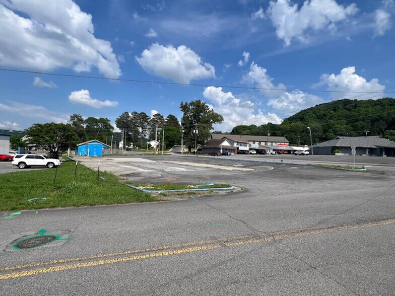 14164 US Highway 431, Guntersville, AL à vendre - Photo du bâtiment - Image 2 de 6