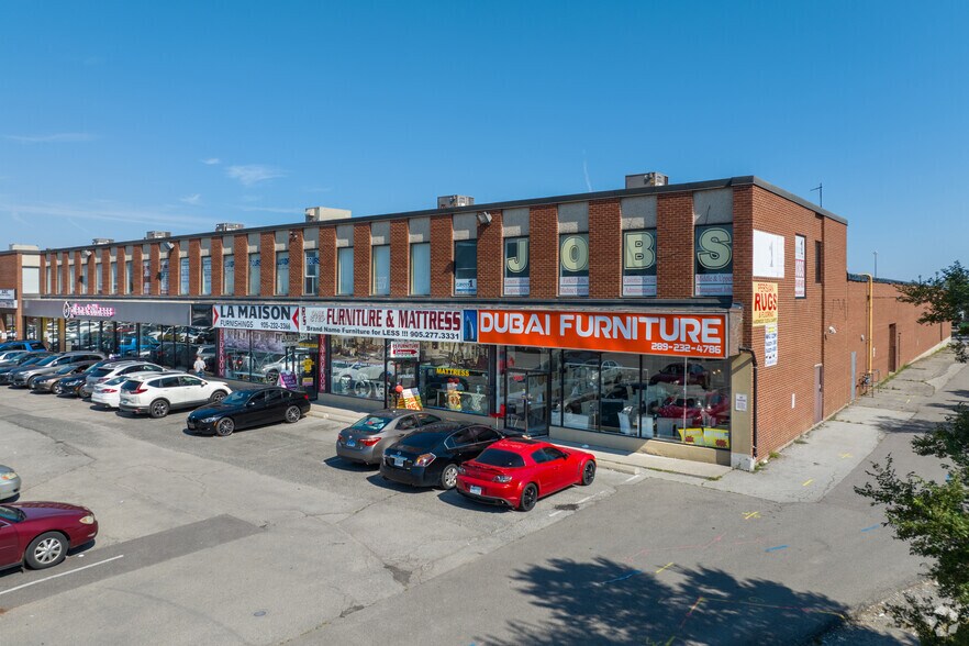 1450-1458 Dundas St E, Mississauga, ON à vendre - Photo principale - Image 1 de 1