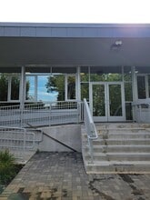 32 Dunham Rd, Beverly, MA for lease Interior Photo- Image 2 of 6