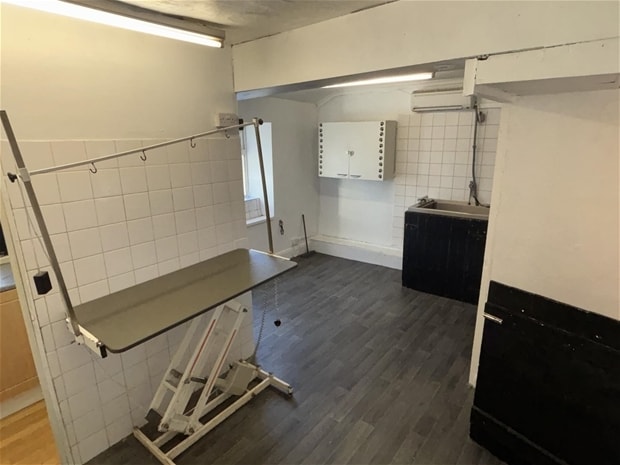 1 Daisy Hill Ln, Bradford for lease - Building Photo - Image 3 of 8