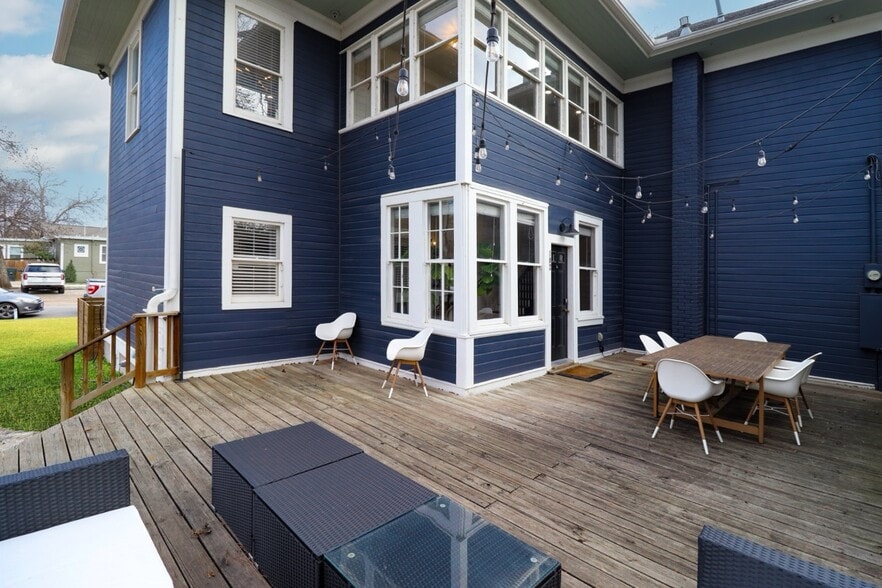 1102 S Rock St, Georgetown, TX for lease - Building Photo - Image 3 of 14