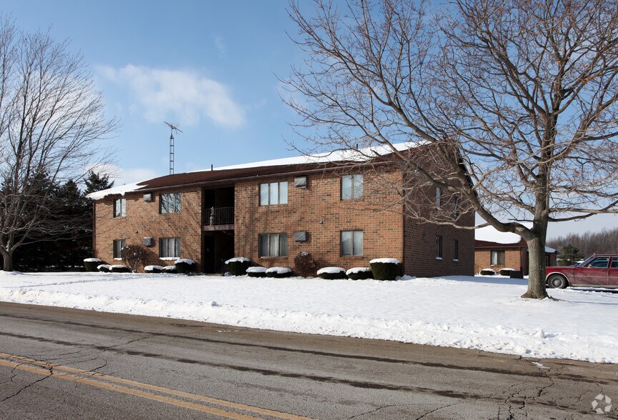 2045 Glamorgan St, Alliance, OH à vendre - Photo principale - Image 1 de 2