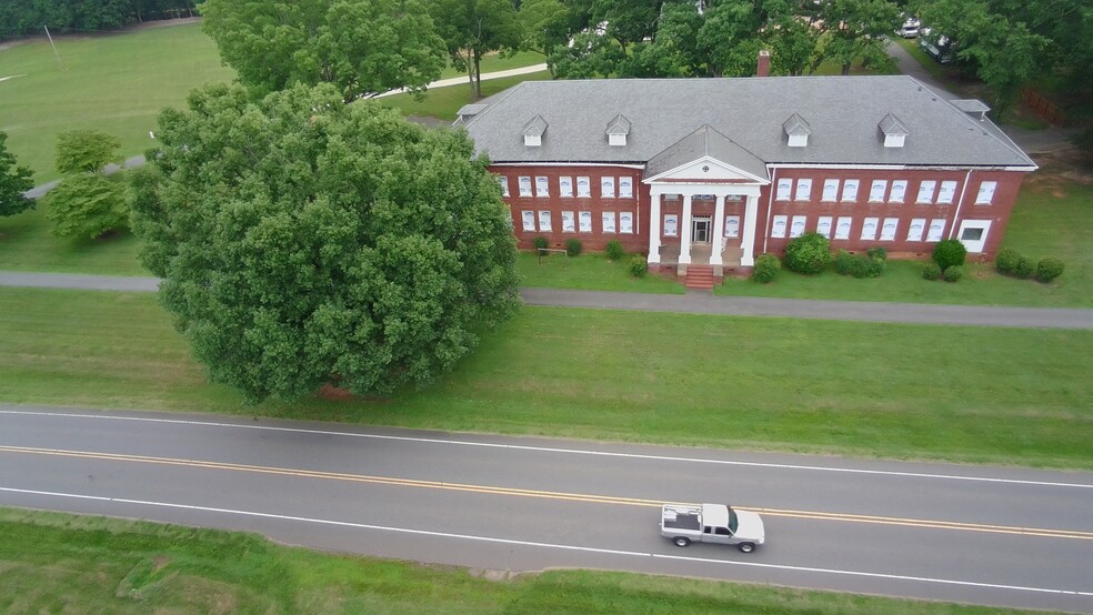 122 Frazier loop, Troutman, NC à vendre - Photo du bâtiment - Image 2 de 30