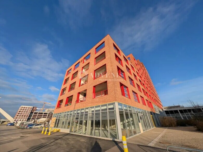 Retail in Strasbourg for lease - Building Photo - Image 1 of 7