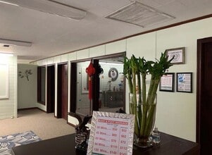 2409 7th St, Bay City, TX for sale Interior Photo- Image 2 of 6