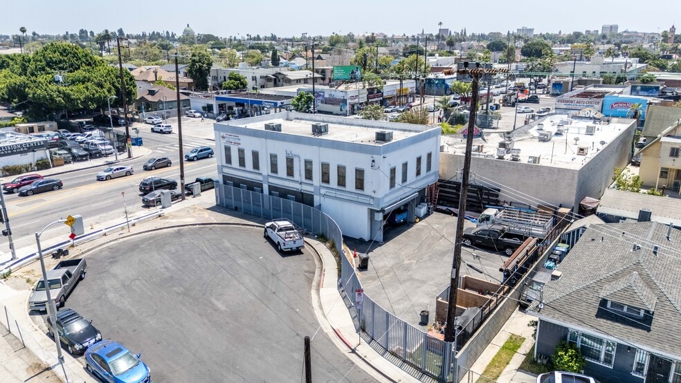 2207 S Vermont Ave, Los Angeles, CA for sale - Building Photo - Image 2 of 18
