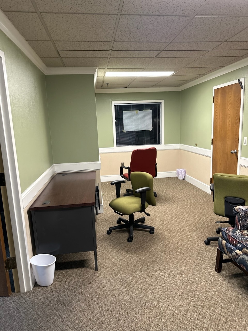 213 Taunton Ave, Seekonk, MA for lease Interior Photo- Image 1 of 5