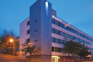 Plus de détails pour 5 Millbay Rd, Plymouth - Bureau à louer