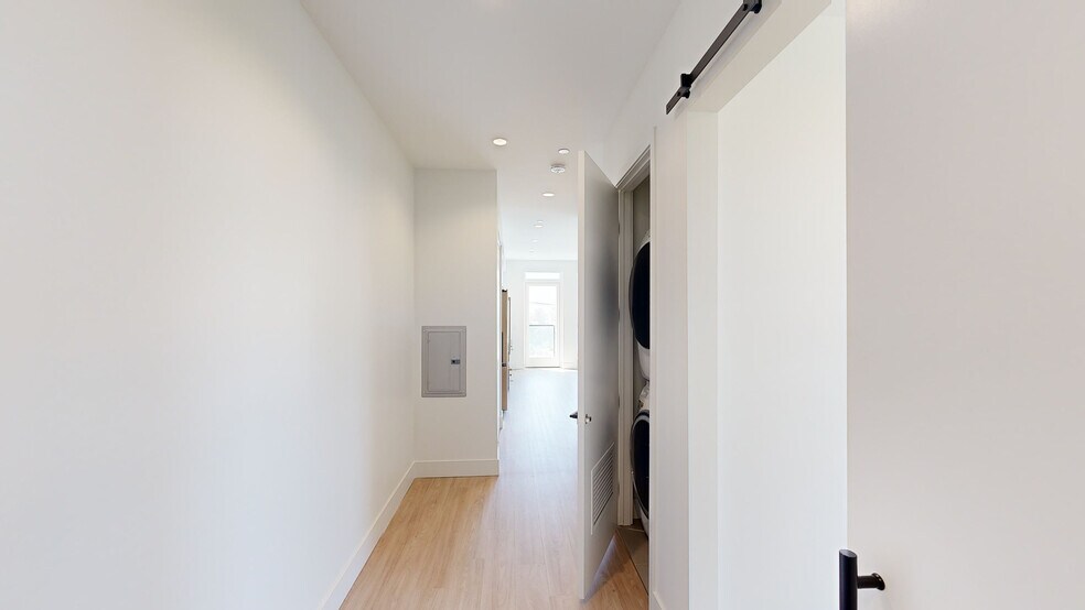 200 N Toluca St, Los Angeles, CA à vendre - Numérisation 3D de Matterport - Image 3 de 35