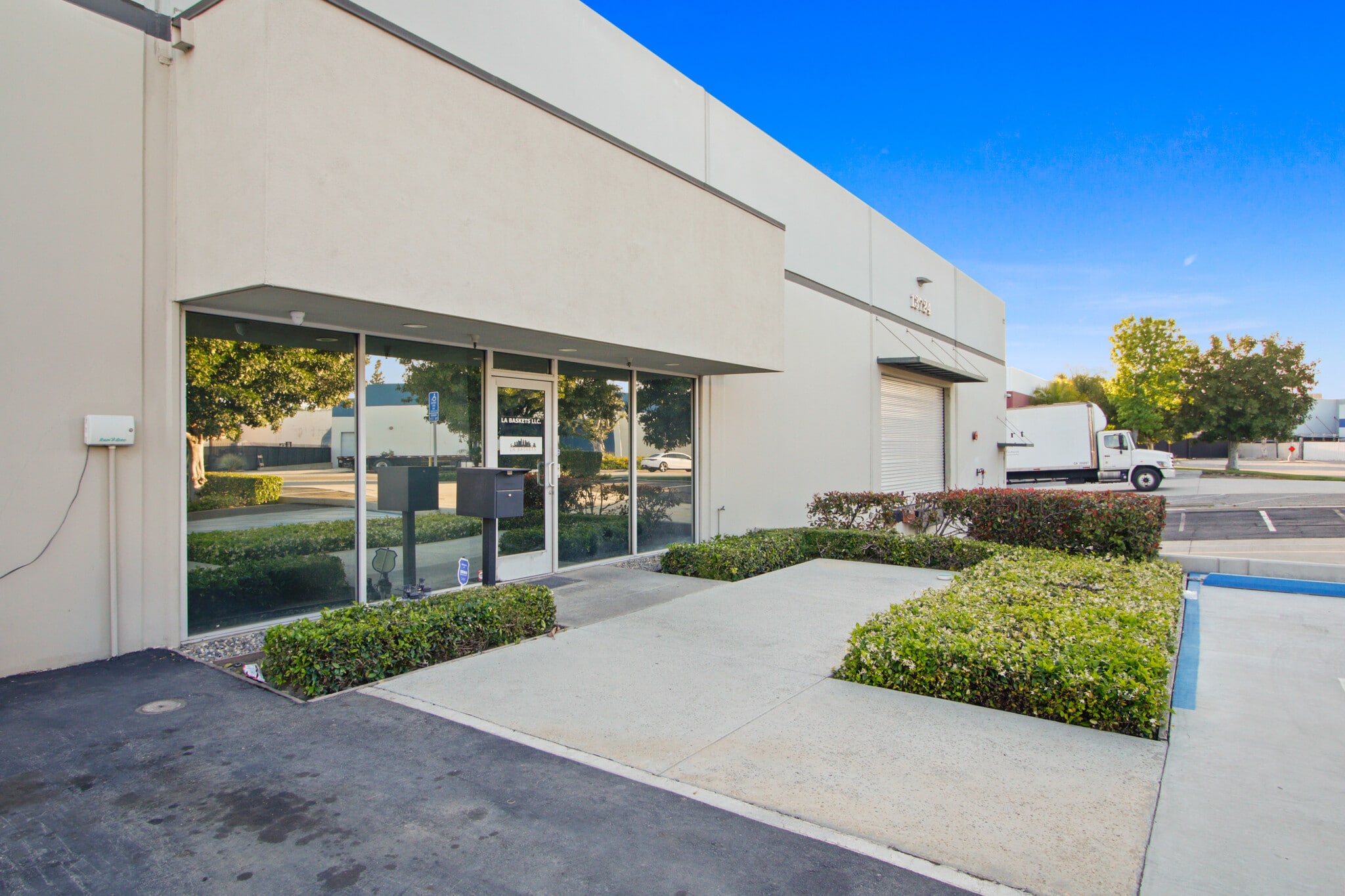 13724 Borate St, Santa Fe Springs, CA for lease Primary Photo- Image 1 of 9