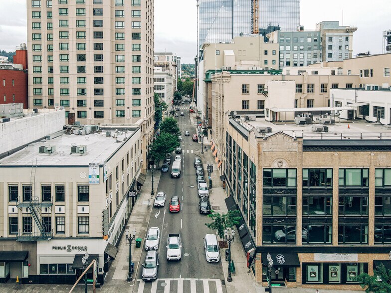 705-711 SW Alder St, Portland, OR à louer - Photo du bâtiment - Image 3 de 13