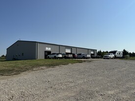 4544 Maxey Rd, Alvarado TX - Warehouse