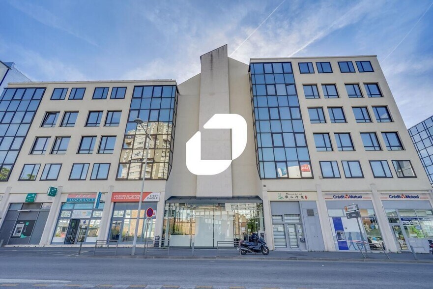 Office in Bagnolet for lease - Building Photo - Image 1 of 14
