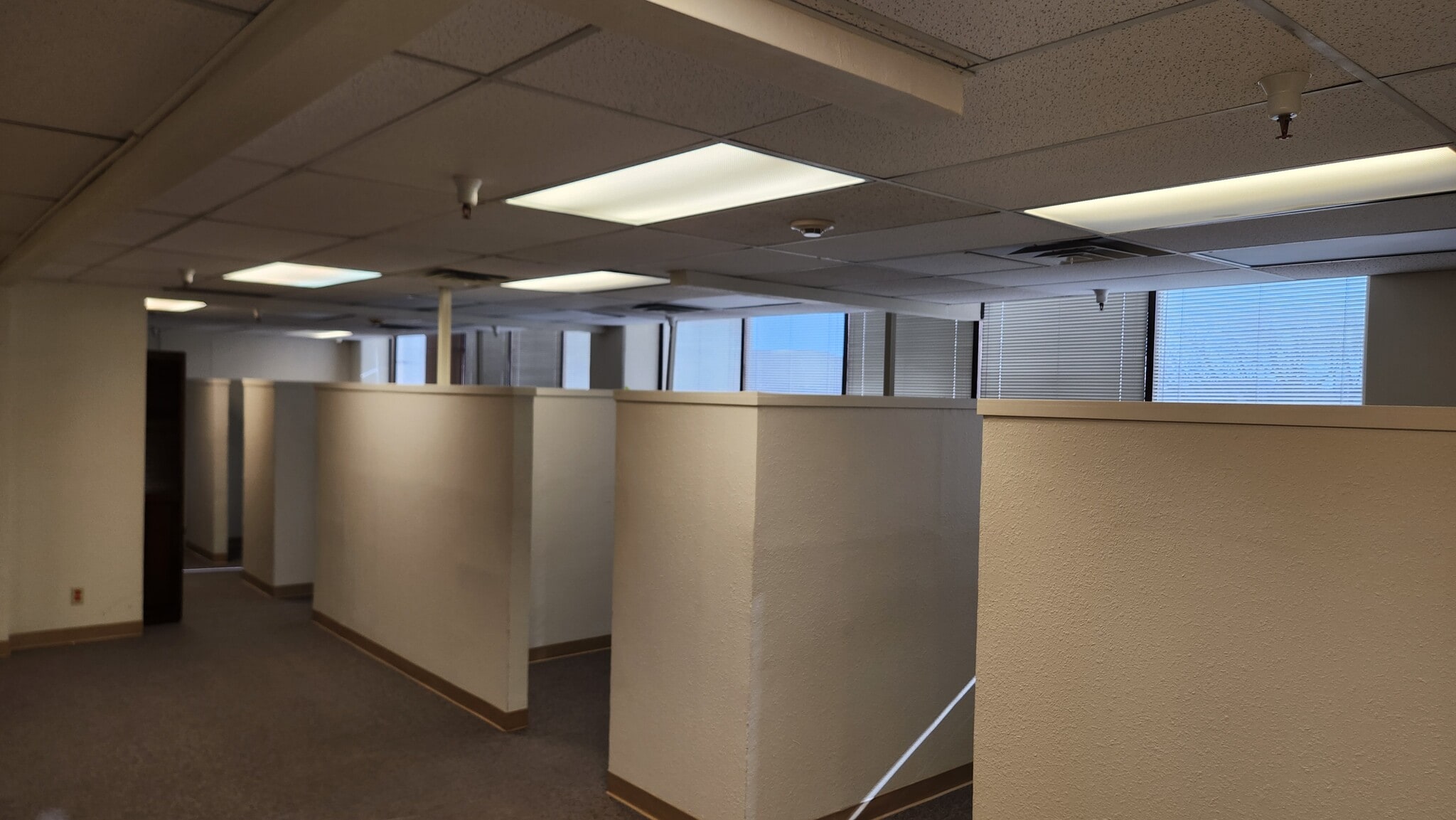 400 W King St, Carson City, NV for lease Interior Photo- Image 1 of 13