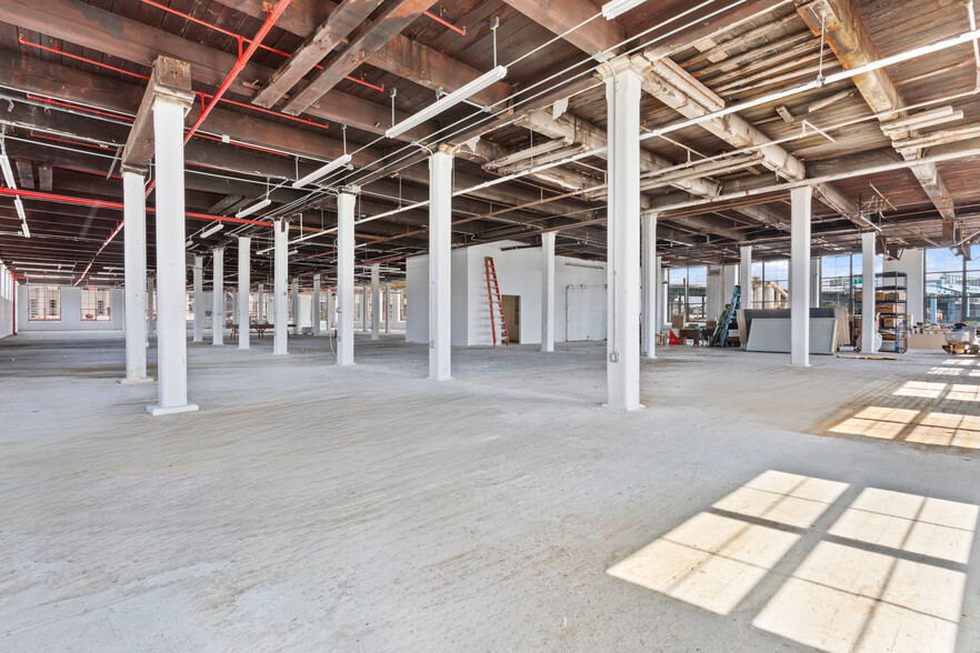 610-628 Smith St, Brooklyn, NY for lease - Building Photo - Image 2 of 6