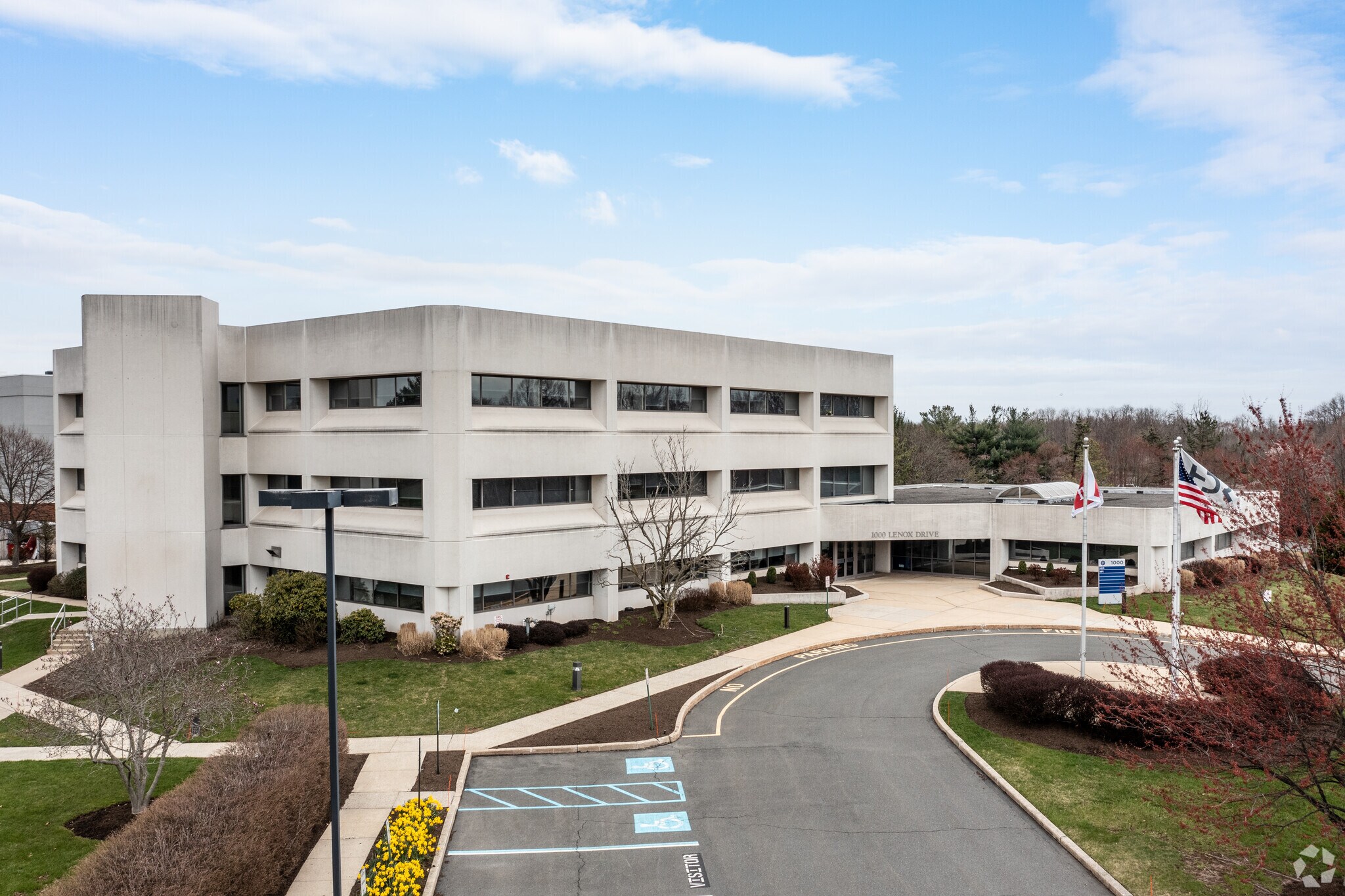 1000 Lenox Dr, Lawrenceville, NJ à louer Photo du bâtiment- Image 1 de 7