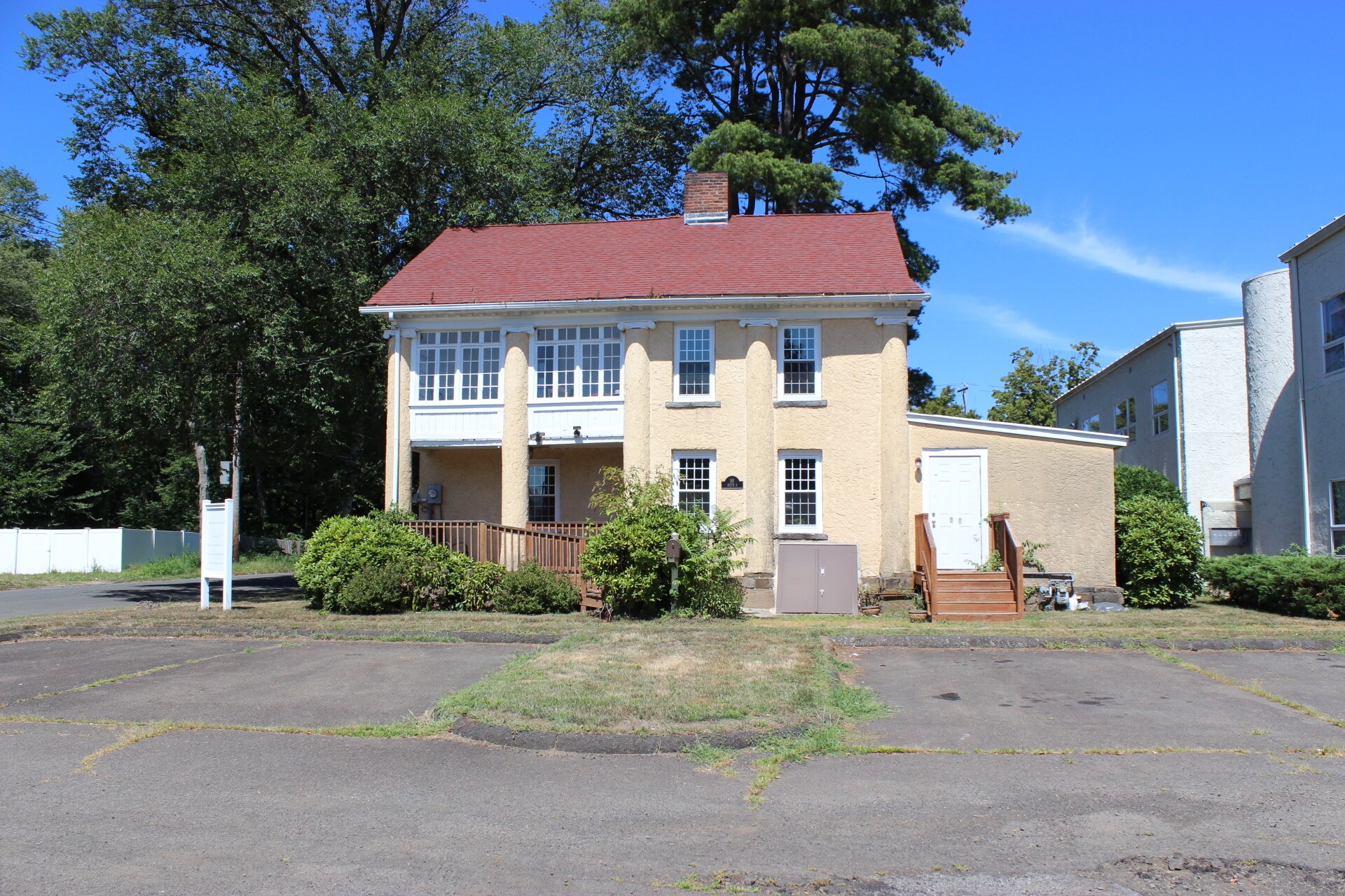 88 Bradley Rd, Woodbridge, CT à vendre Photo du bâtiment- Image 1 de 29