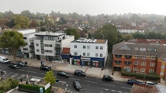 Plus de détails pour 202-208 Regents Park Rd, Londres - Commerce de détail à vendre