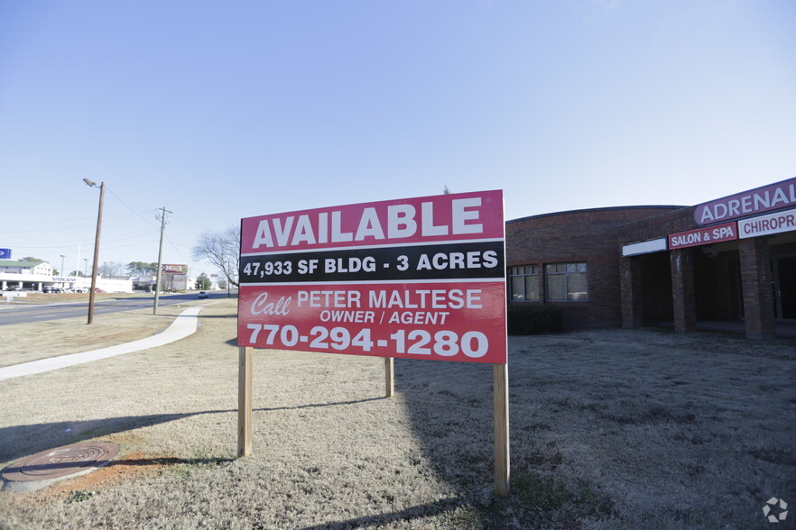 5251 Peachtree Industrial Blvd, Chamblee, GA for sale - Primary Photo - Image 1 of 1