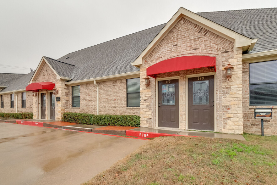 8504 Precinct Line Rd, Colleyville, TX à louer - Photo du b timent - Image 3 de 8