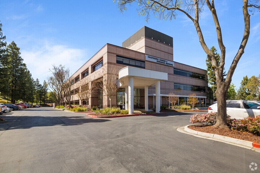 400 Taylor Blvd, Pleasant Hill, CA for lease - Building Photo - Image 1 of 8