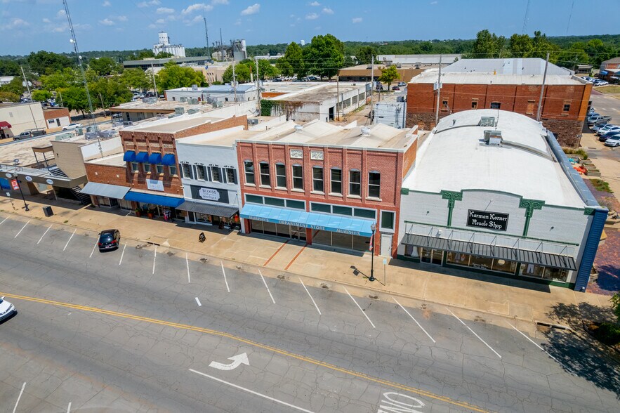 815 S Main St, Stillwater, OK for sale - Building Photo - Image 3 of 46