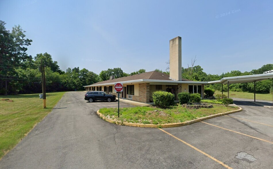 1058 Hausman Rd, Allentown, PA à vendre - Photo du bâtiment - Image 2 de 12