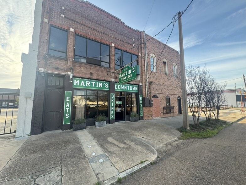 214 S State St, Jackson, MS for sale - Building Photo - Image 2 of 10