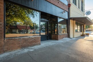 Plus de détails pour 102 W Elm St, Hillsboro, TX - Vente au détail à vendre