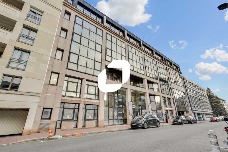 Bureau dans Levallois-Perret à louer - Photo du bâtiment - Image 1 de 15
