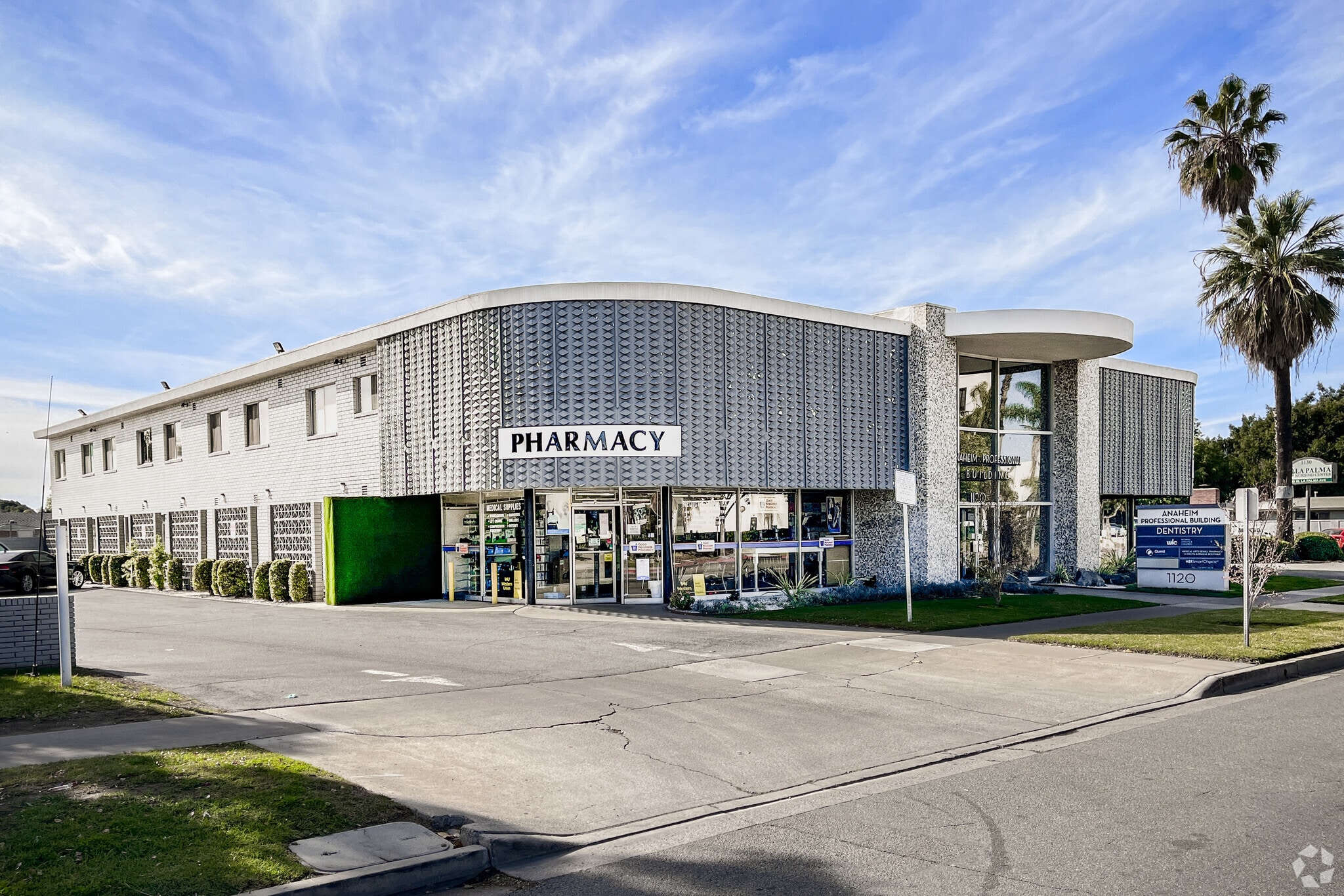 1120 W La Palma Ave, Anaheim, CA for lease Primary Photo- Image 1 of 10