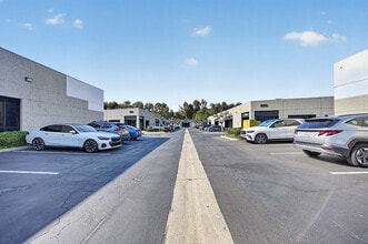 550-590 E Arrow Hwy, San Dimas, CA for lease Interior Photo- Image 2 of 3