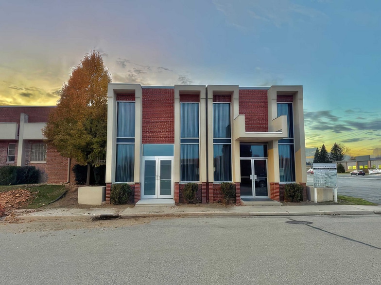 1411 6th Ave, Grafton, WI for sale - Building Photo - Image 2 of 2