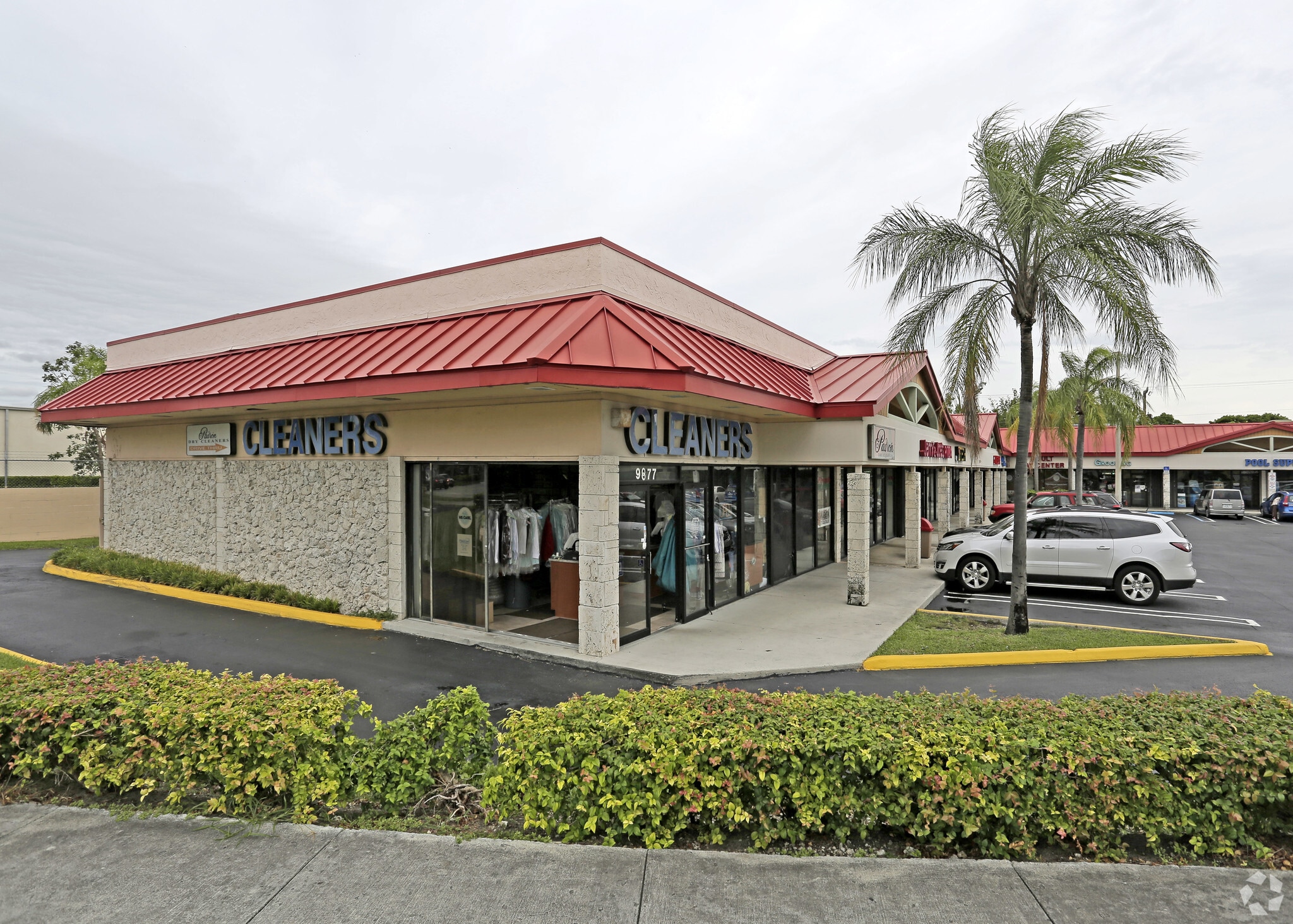 9821-9877 SW 184th St, Miami, FL for lease Primary Photo- Image 1 of 2